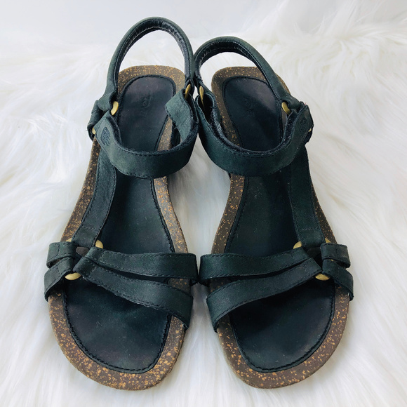 Teva Shoes - TEVA Sporty Strapy Leather Sandals VENTURA 4220